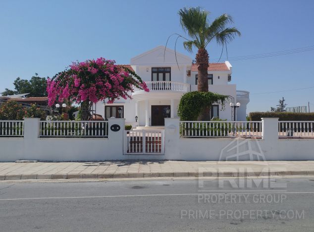 Willa w rejonie Larnaca (Aradippou) na sprzedaż