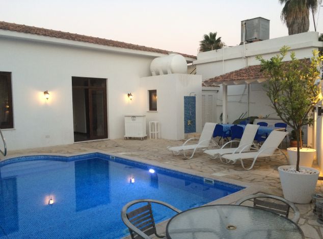 Willa w rejonie Larnaca (City centre) na sprzedaż