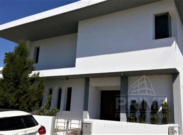 Willa w rejonie Larnaca (Drosia) na sprzedaż