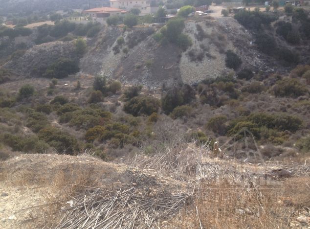 Ziemia w rejonie Limassol (Agios Tychonas) na sprzedaż