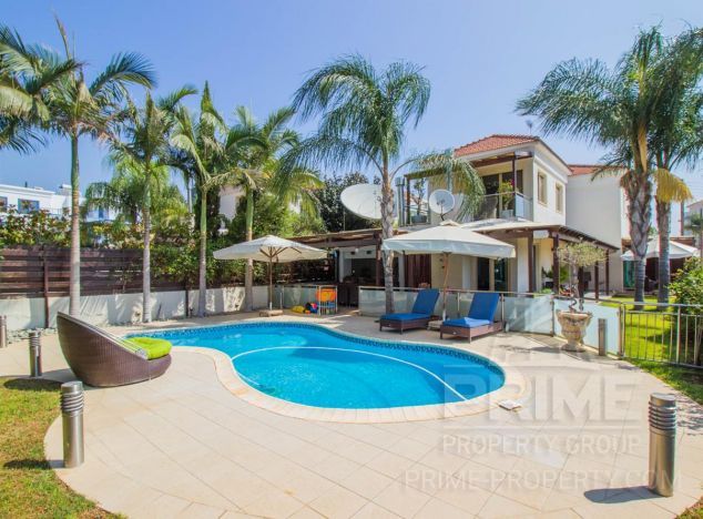 Willa w rejonie Limassol (Agios Tychonas) na sprzedaż