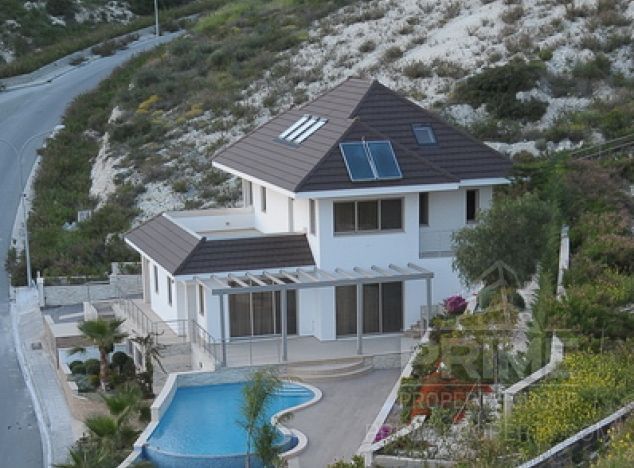 Willa w rejonie Limassol (Agios Tychonas) na sprzedaż