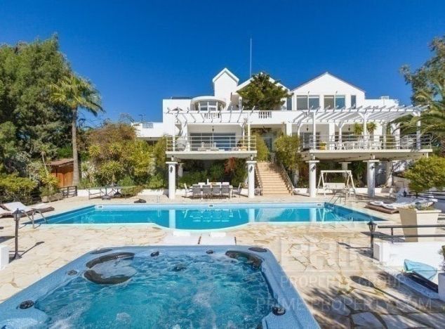 Willa w rejonie Limassol (Agios Tychonas) na sprzedaż