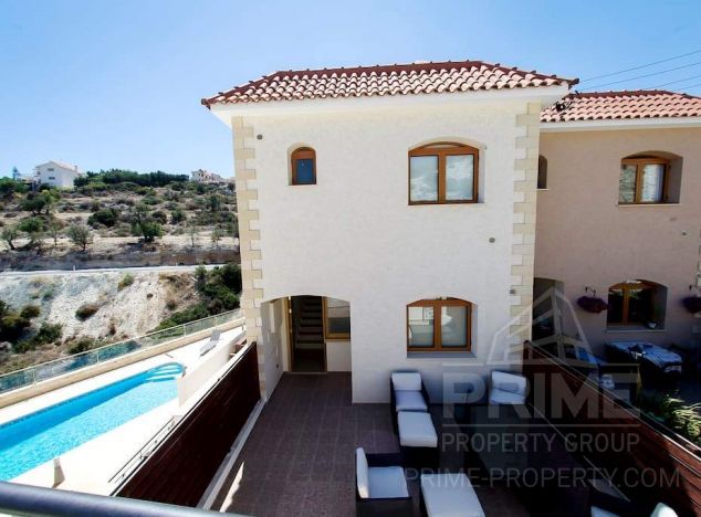 Willa w rejonie Limassol (Agios Tychonas) na sprzedaż