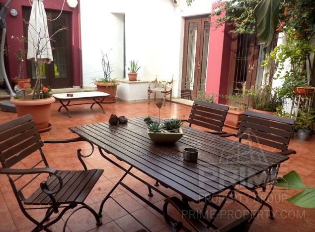 Dom typu Bungalow w rejonie Limassol (City centre) na sprzedaż