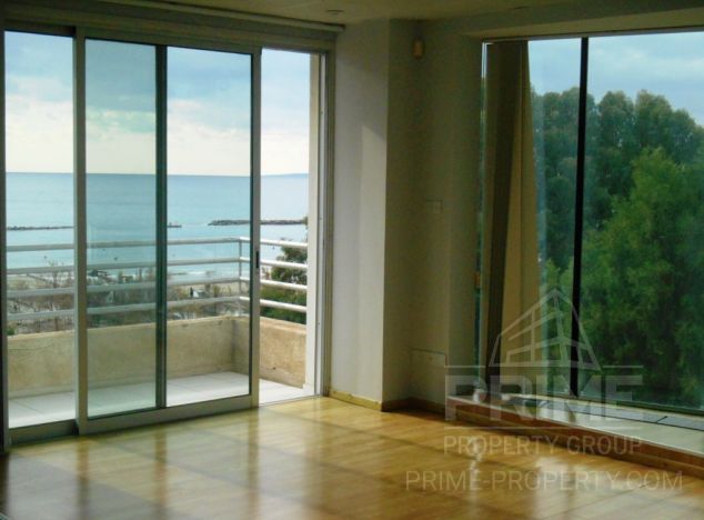 Biuro w rejonie Limassol (Crown Plaza) na sprzedaż