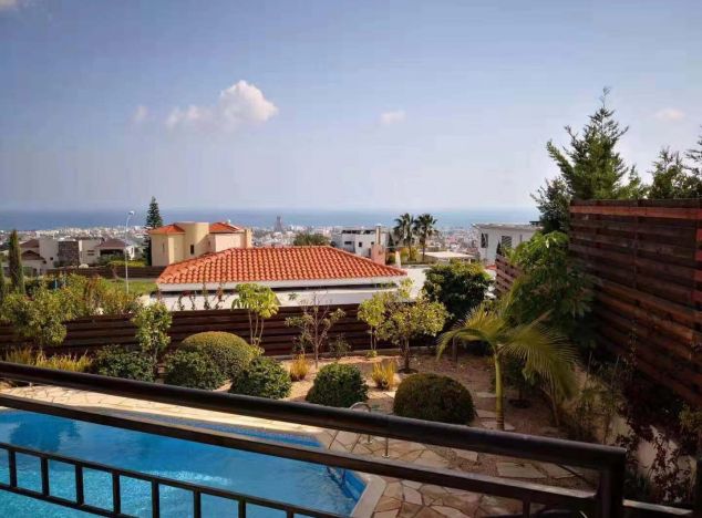 Dom typu Bungalow w rejonie Limassol (Green Area) na sprzedaż