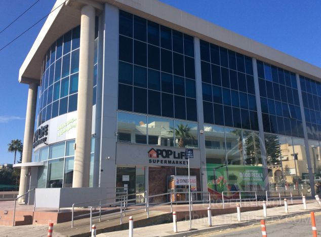 Biuro w rejonie Limassol (Potamos Germasogeias) na sprzedaż