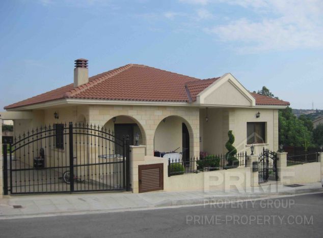 Dom typu Bungalow w rejonie Limassol (Pyrgos) na sprzedaż