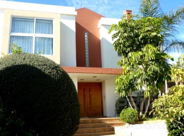 Willa w rejonie Limassol (Sfalagiotissa) na sprzedaż