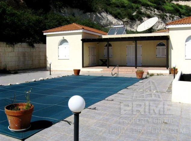 Dom typu Bungalow w rejonie Paphos (Pegeia) na sprzedaż