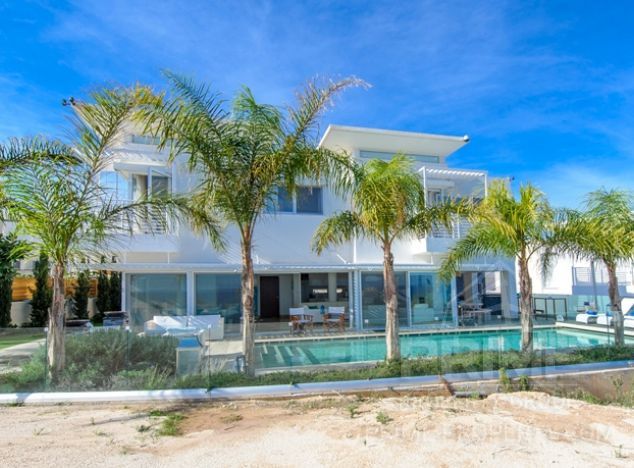 Willa w rejonie  (Cavo Greco) na sprzedaż