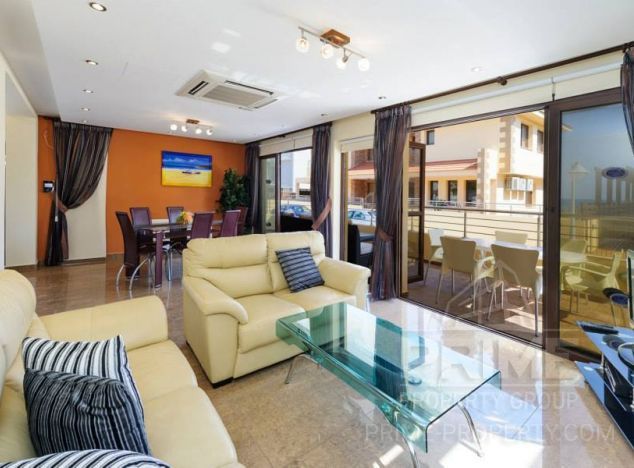 Willa w rejonie  (Center) na sprzedaż