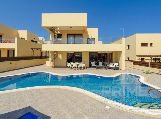 Willa w rejonie  (Center) na sprzedaż