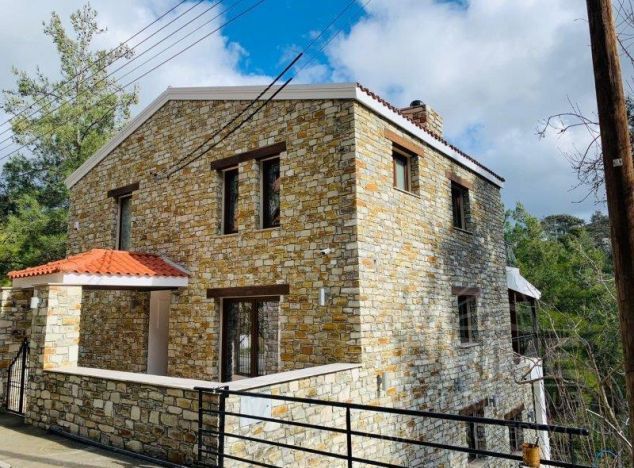 Apartament w rejonie  (Moniatis) na sprzedaż