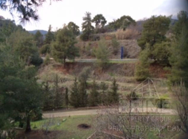 Ziemia w rejonie  (Trimiklini) na sprzedaż