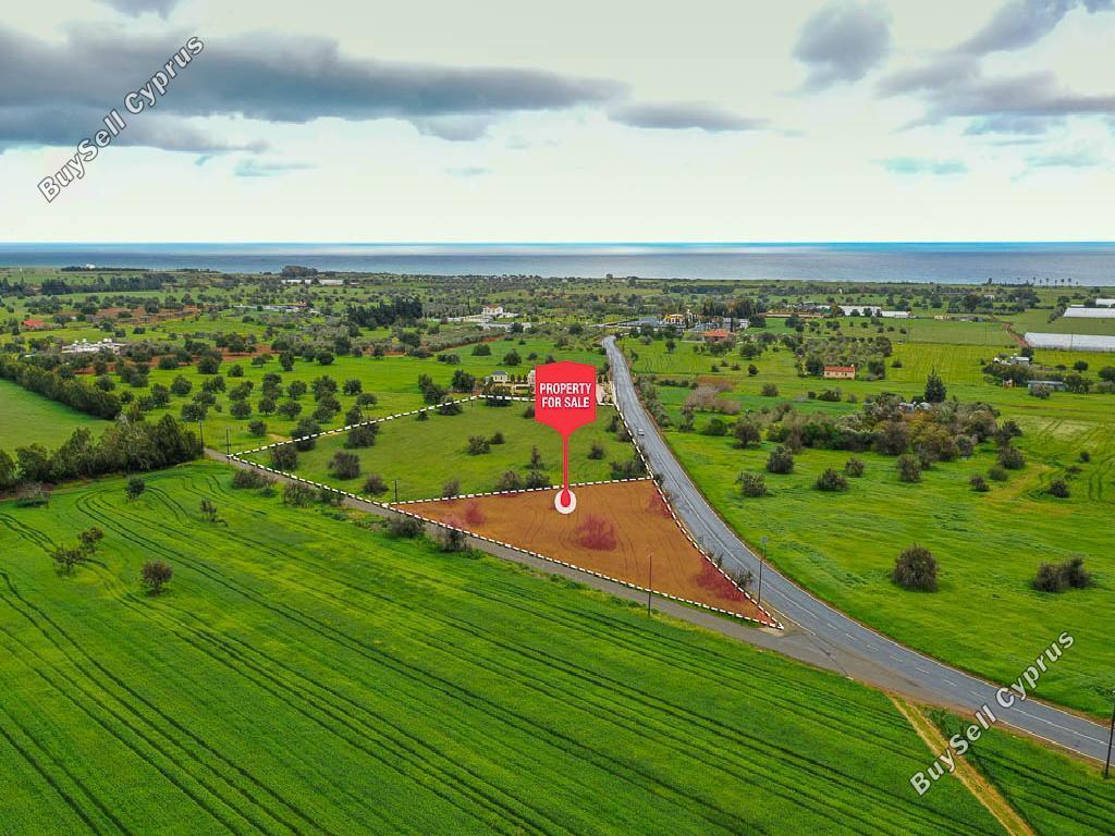 Ziemia w rejonie Larnaca (885476) na sprzedaż