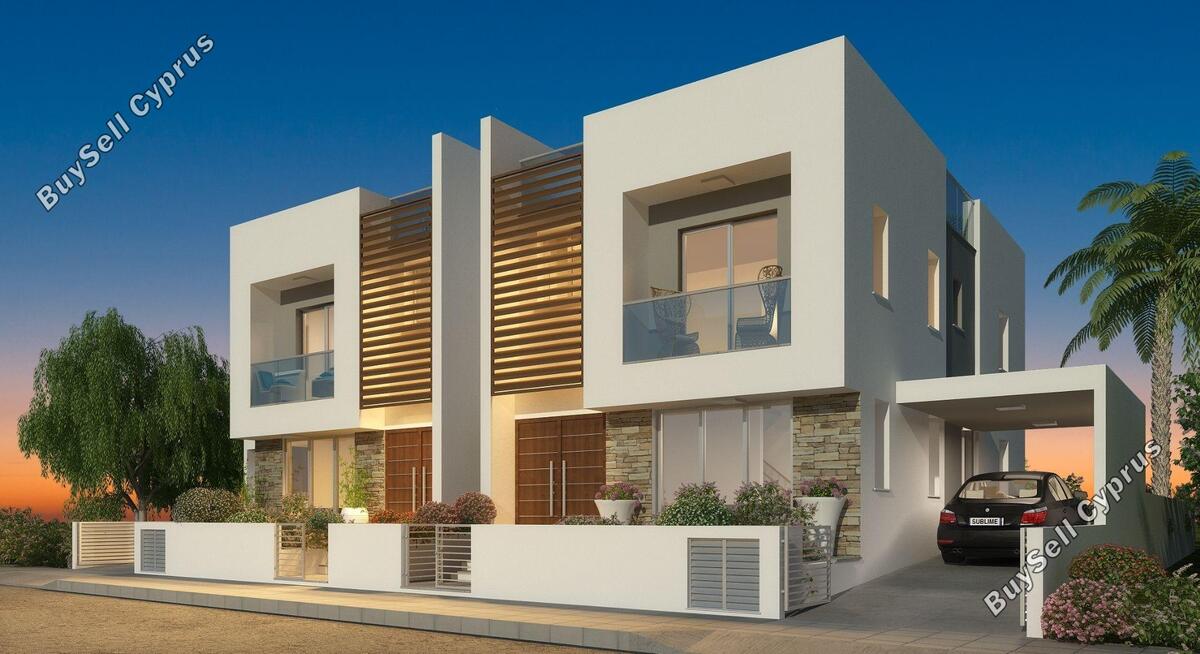  w rejonie Larnaca (Dromolaxia) na sprzedaż