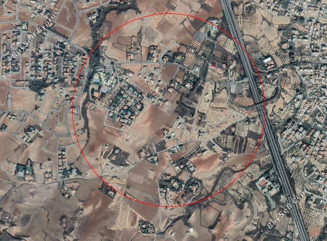  w rejonie Nikozja (Latsia) na sprzedaż